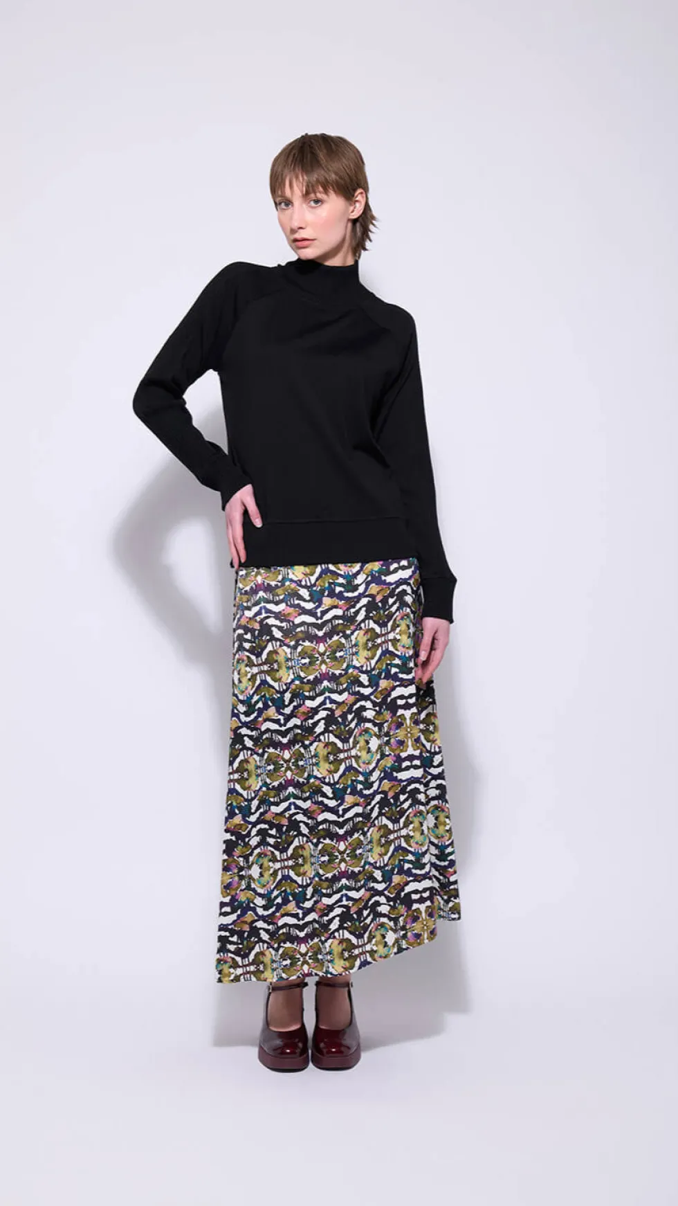 back-story-jumper-black-dMgTpFRe-1.webp Knitwear|Neris>Neris Back Story Jumper - Black