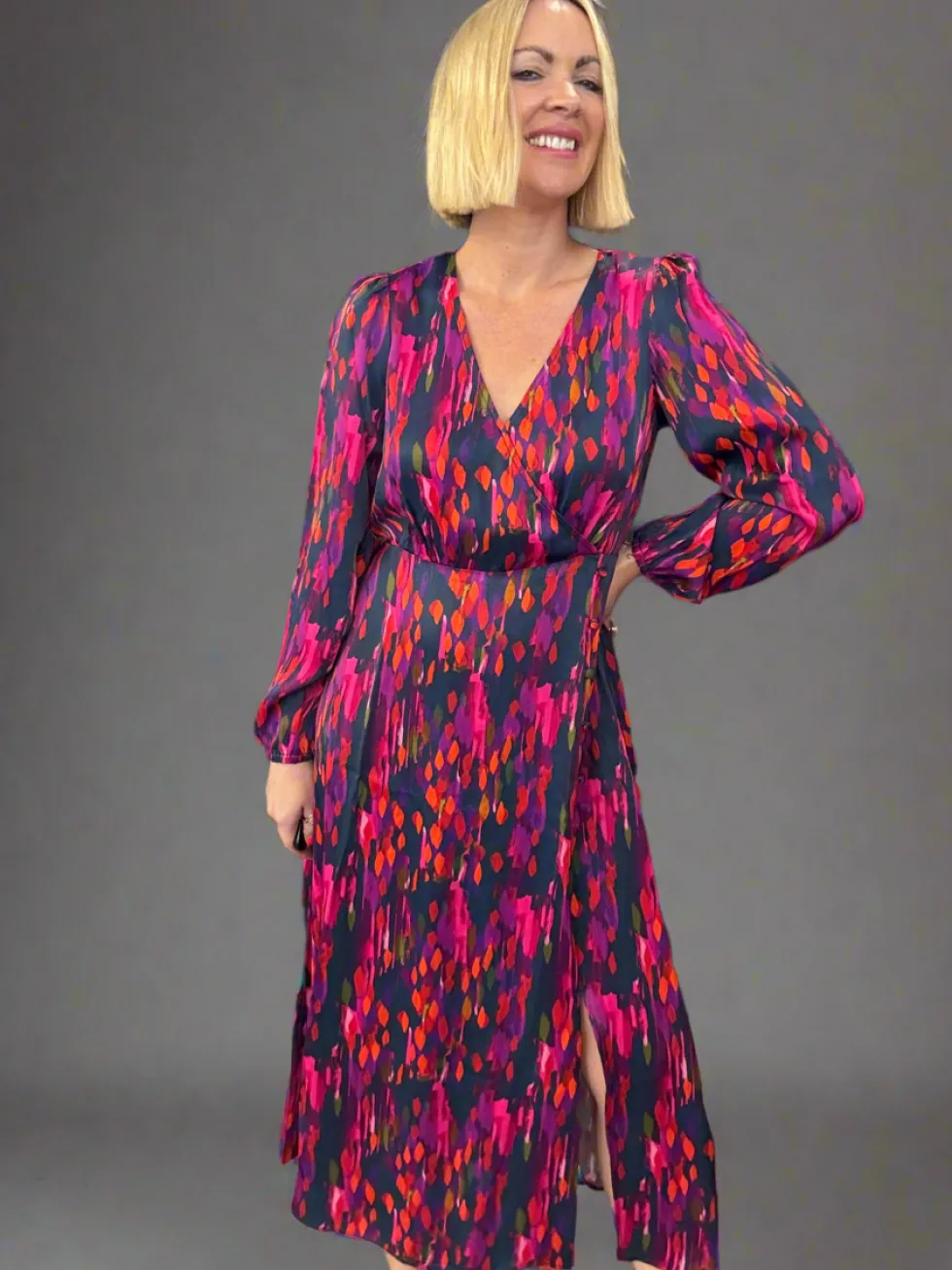 blockbuster-dress-good-impre-DMlpOzGc-2.webp FOIL>Foil Blockbuster Dress - Good Impression