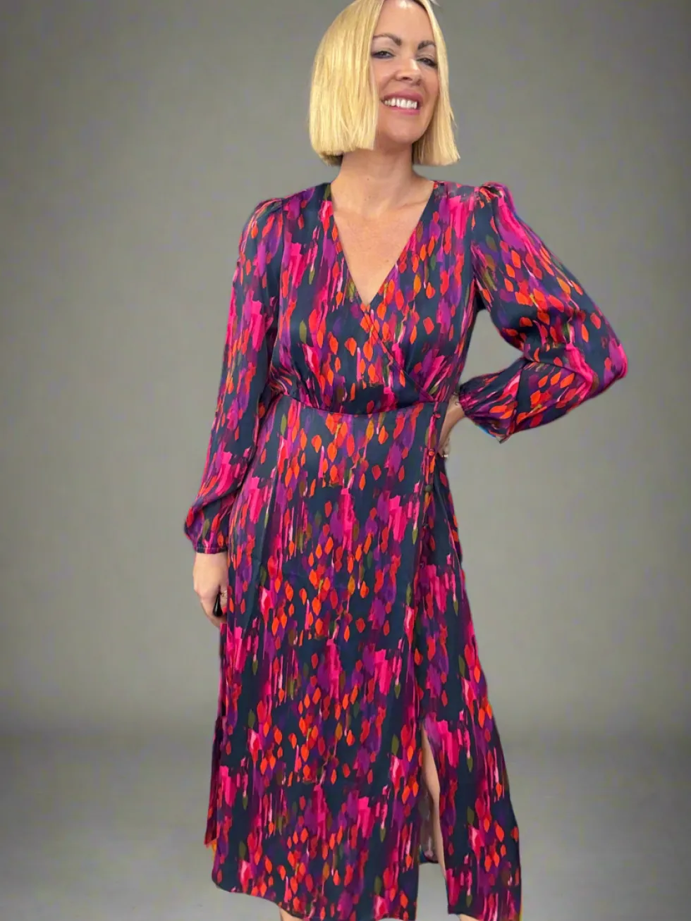 blockbuster-dress-good-impre-DMlpOzGc-3.webp FOIL>Foil Blockbuster Dress - Good Impression