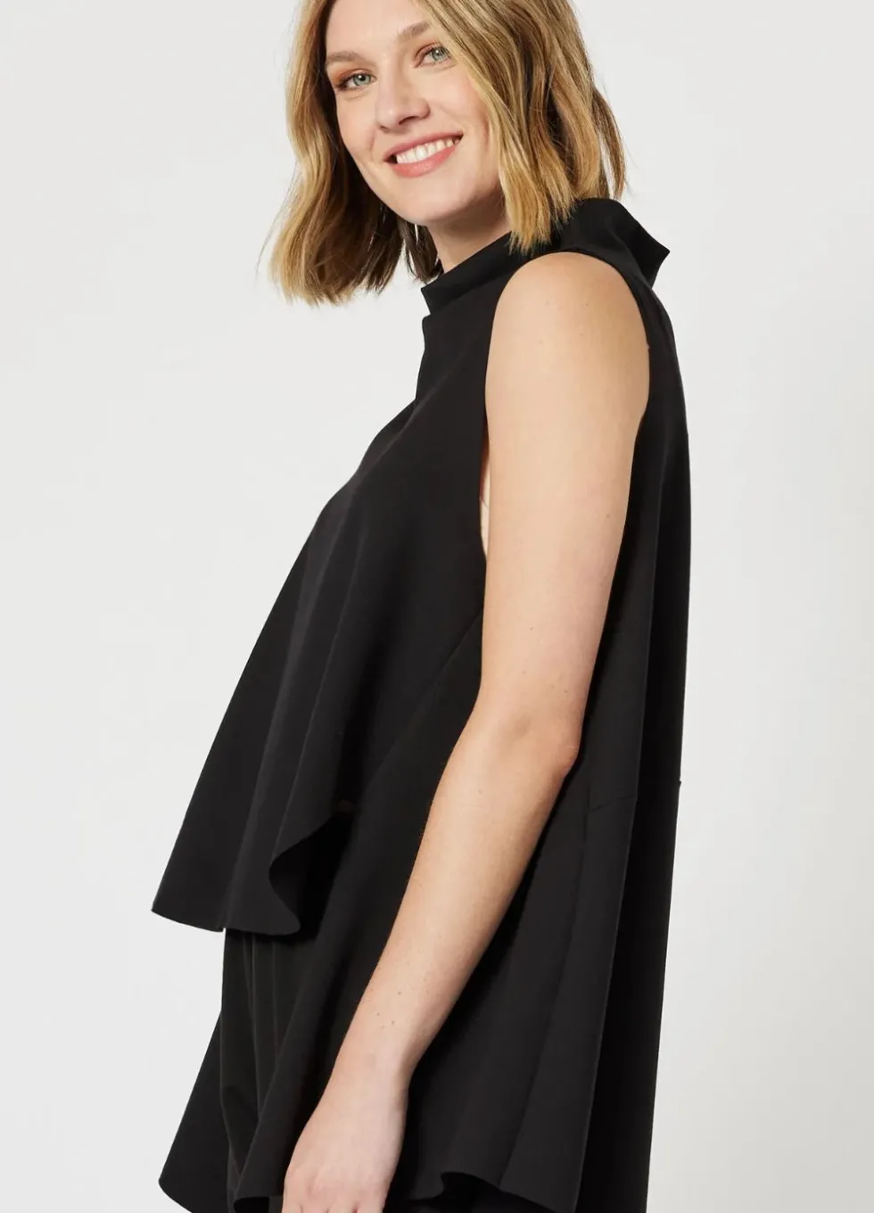 cameron-layer-top-black-size-lyxFntmG-3.webp Tops|Tops>Clarity Cameron Layer Top - Black Size 16