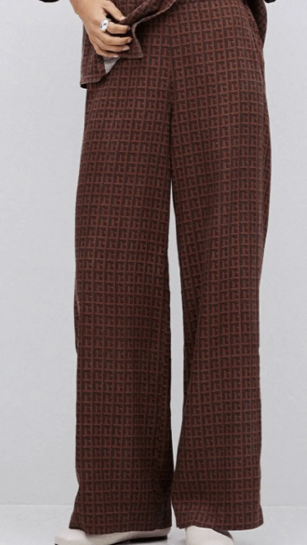 chocolate-tencel-wide-leg-pant-nLLPHVnP-0.webp Pants Edit|Yerse>Yerse Chocolate Tencel Wide Leg Pant