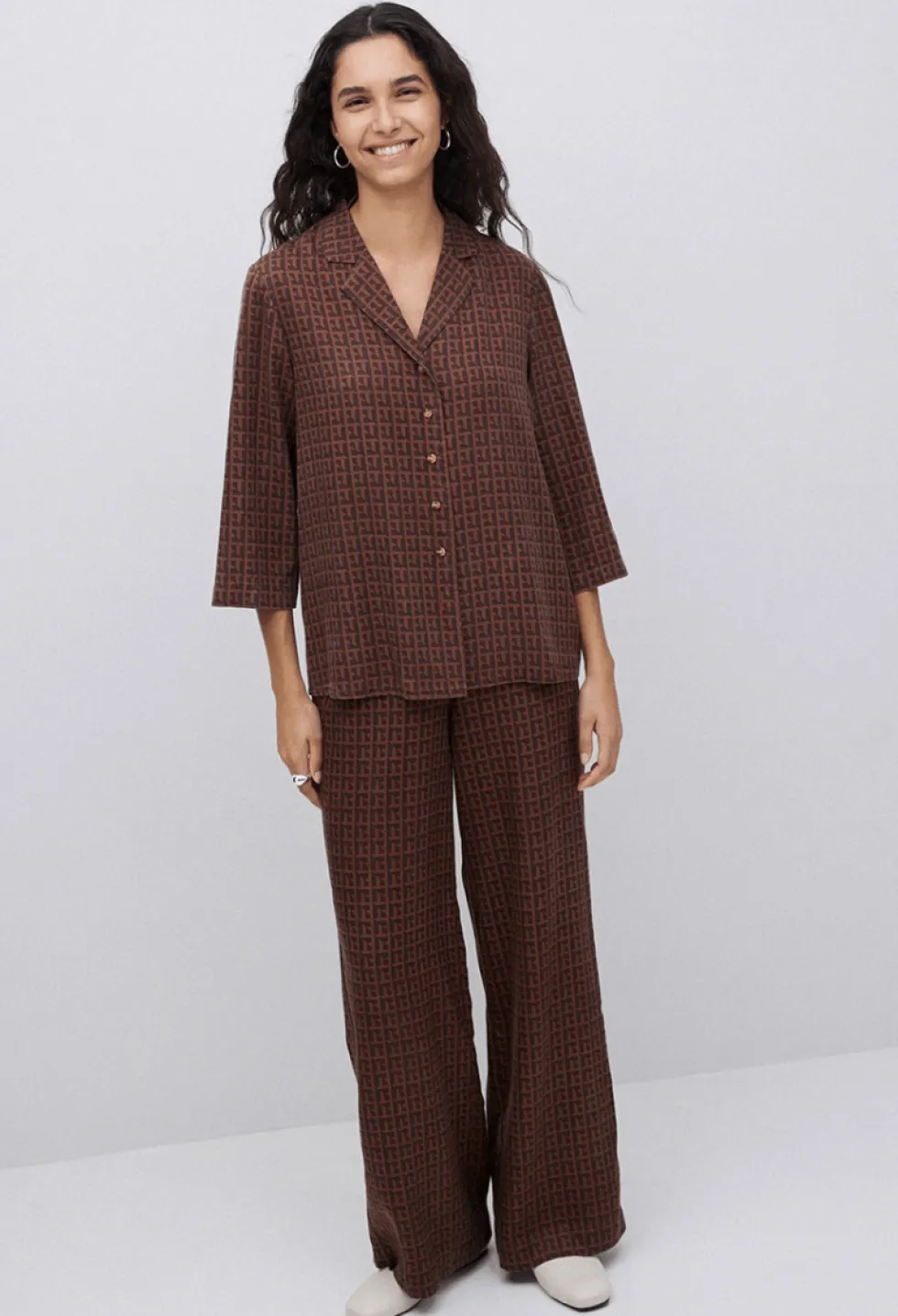 chocolate-tencel-wide-leg-pant-nLLPHVnP-1.webp Pants Edit|Yerse>Yerse Chocolate Tencel Wide Leg Pant