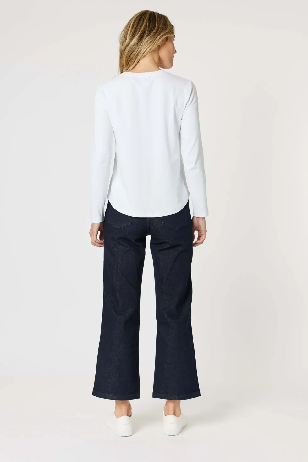 crew-neck-long-sleeve-top-wh-BMXkcVtn-2.webp Tops|Tops>Gordon Smith Crew Neck Long Sleeve Top - White