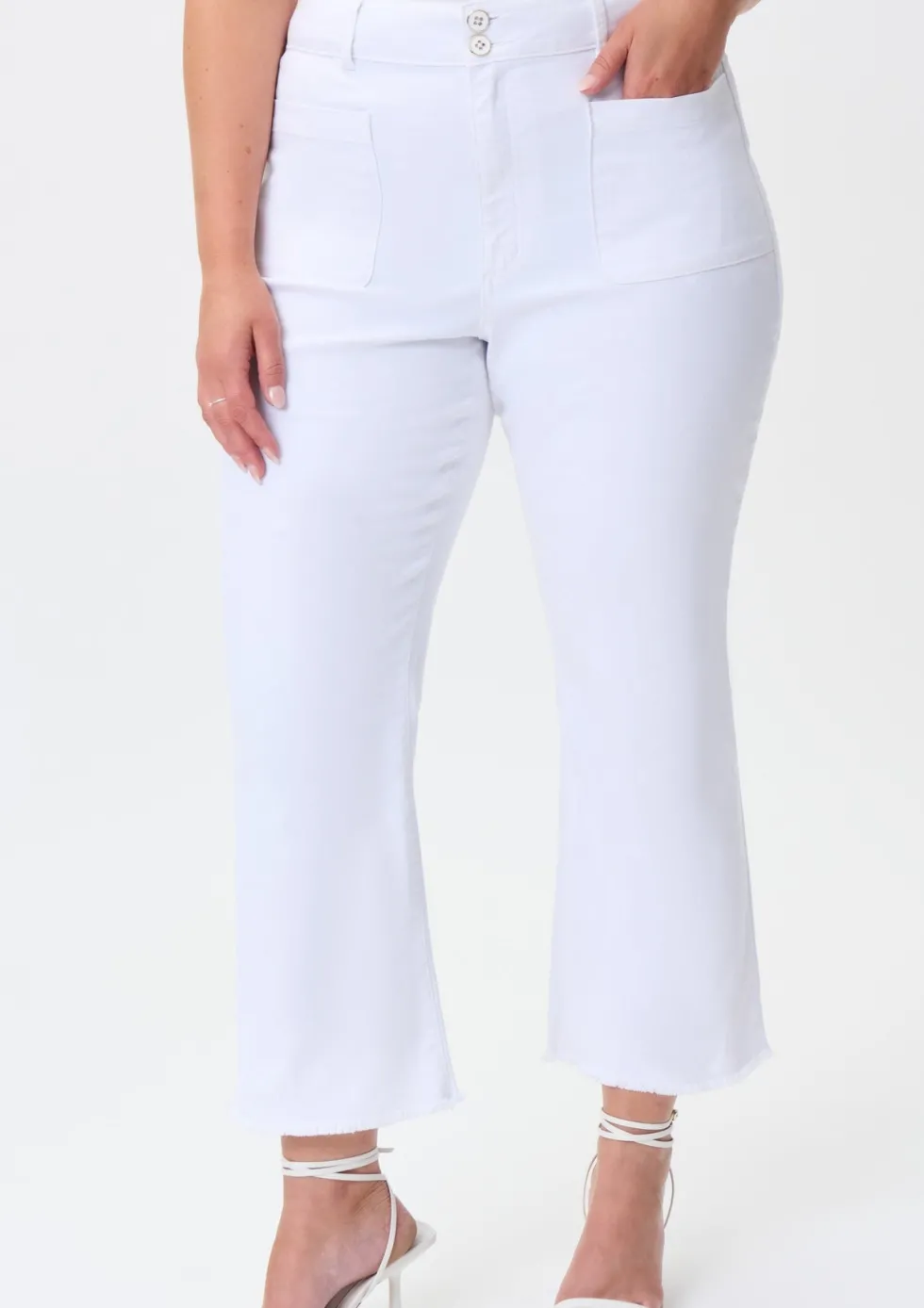 cropped-flare-jean-white-232-HIGeCuOf-0.webp Jeans|Denim>Joseph Ribkoff Cropped Flare Jean - White 232936 Size 6
