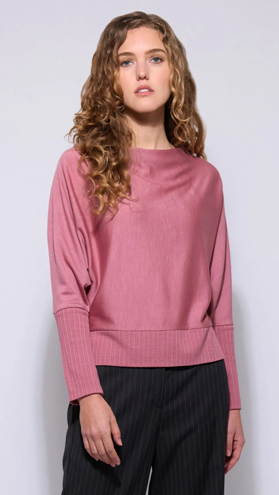 dolman-merino-knit-top-zephy-kaIbVtrG-0.webp Knitwear|Neris>Neris Dolman Merino Knit Top - Zephyr