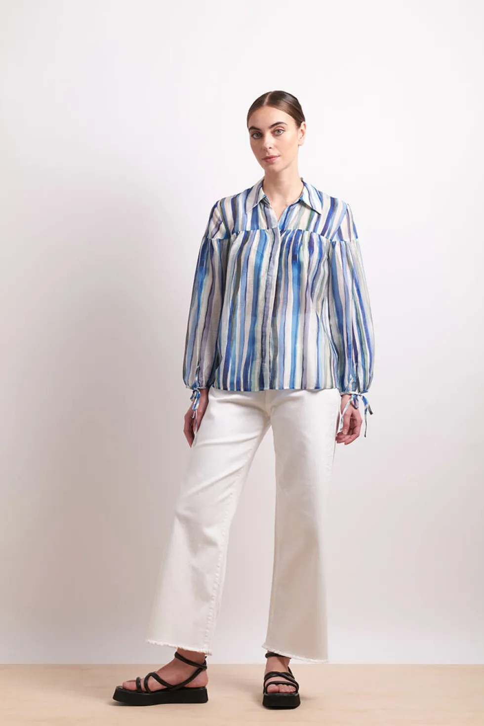 draw-the-line-shirt-azure-st-FumLuXaZ-2.webp Shirts Edit|Neris>Neris Draw The Line Shirt - Azure Stripe