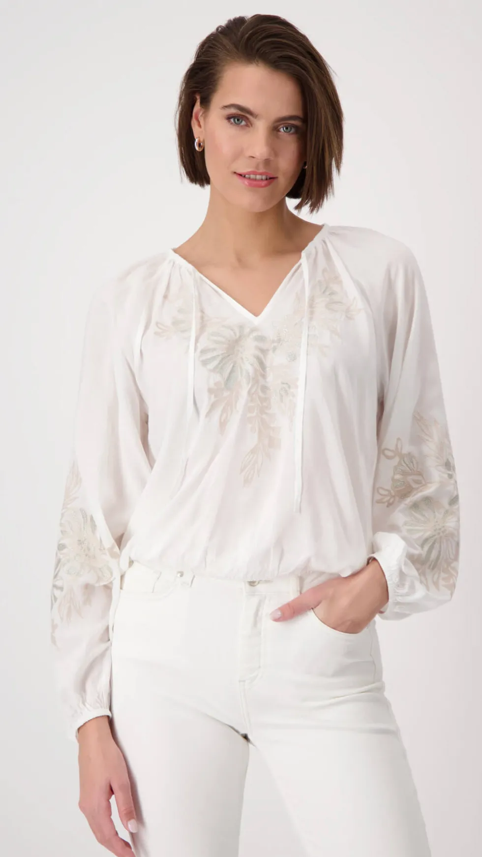 emroidered-florals-blouse-mi-IfVNJHAy-0.webp Blouses|Monari>Monari Emroidered Florals Blouse - Milk/Sand