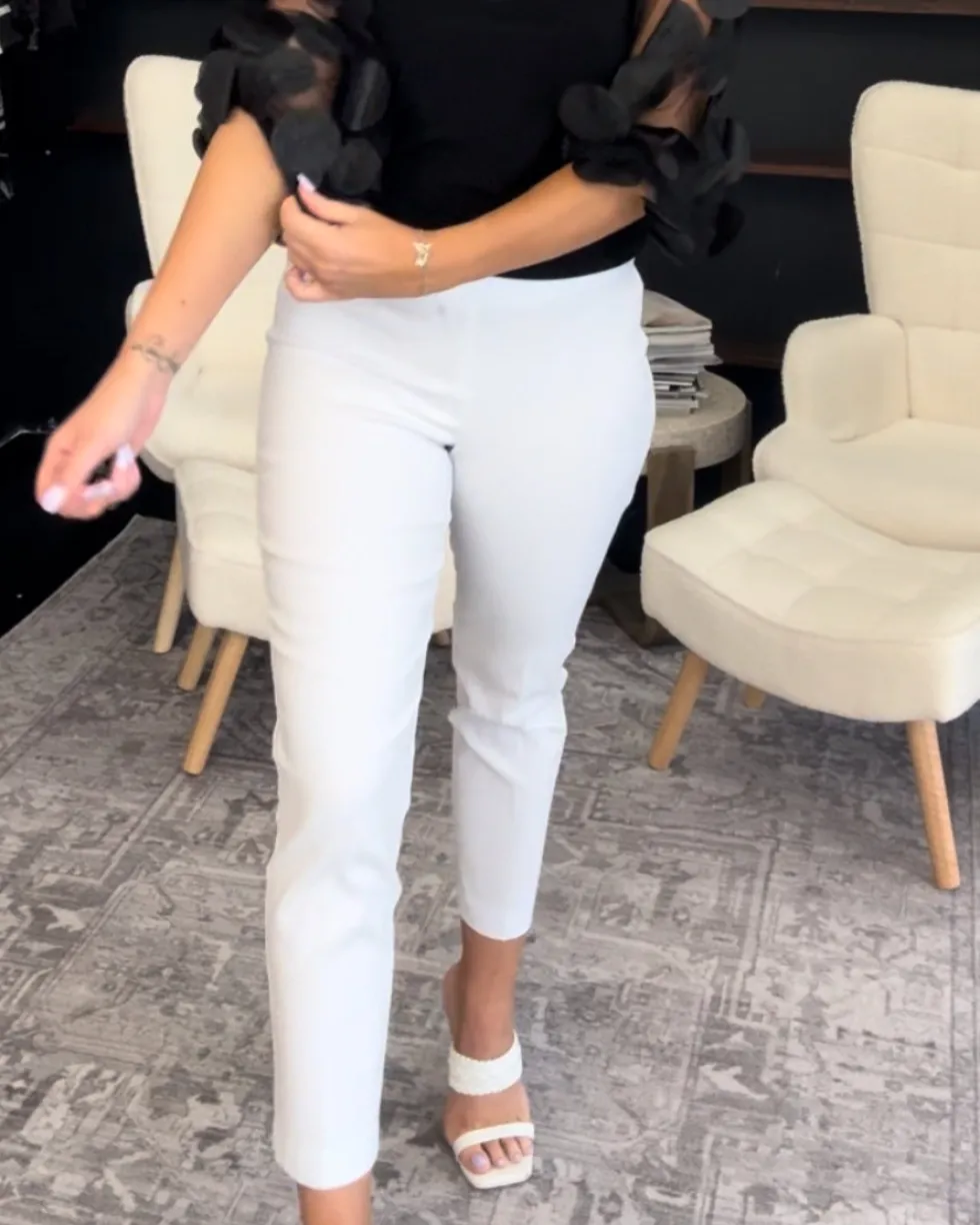 essential-textured-jacquard-cr-ouLNorgz-1.webp Pants Edit|Joseph Ribkoff>Joseph Ribkoff Essential Textured Jacquard Crop Pull On - Vanilla - 251256