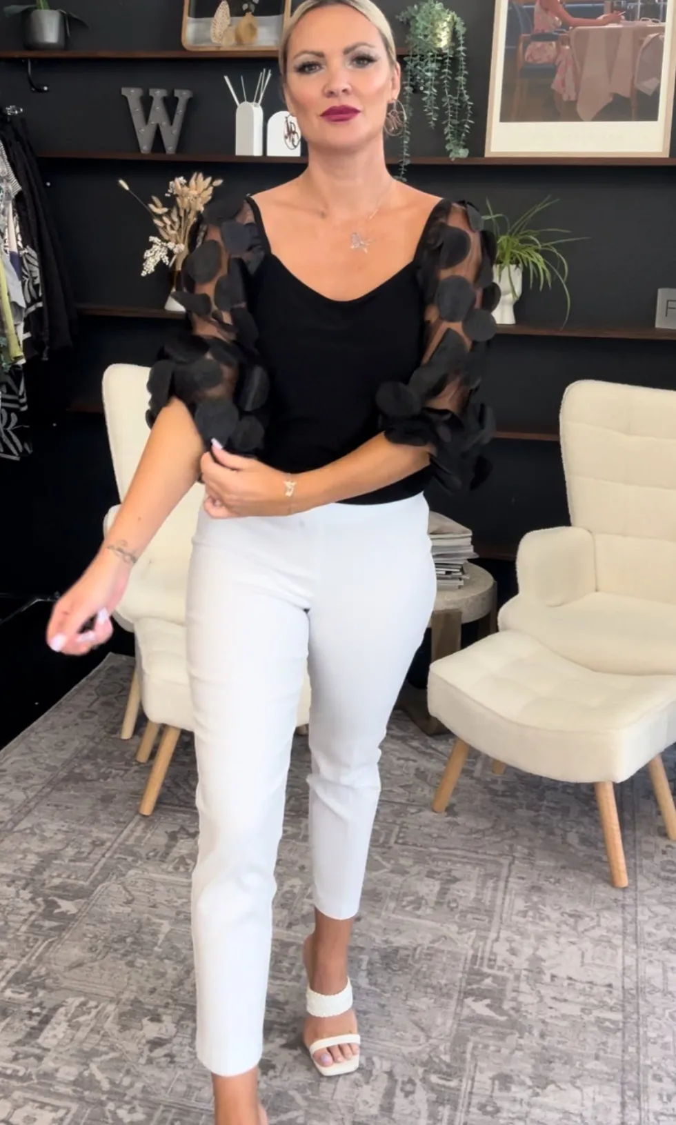 essential-textured-jacquard-cr-ouLNorgz-2.webp Pants Edit|Joseph Ribkoff>Joseph Ribkoff Essential Textured Jacquard Crop Pull On - Vanilla - 251256