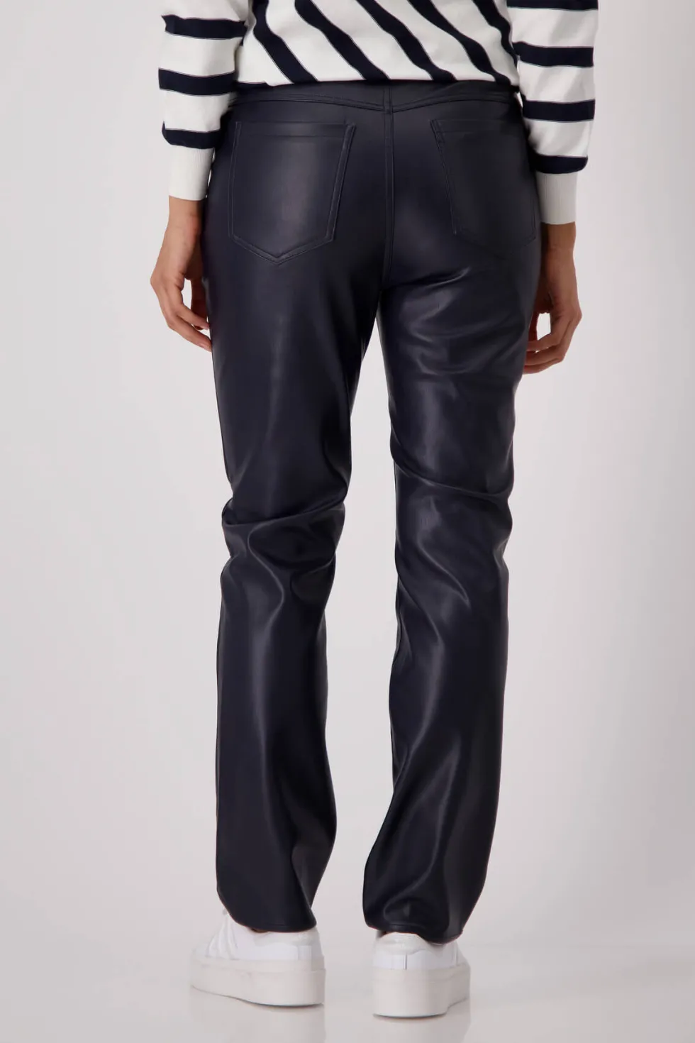 faux-leather-zip-pocket-pants-rRDwKeQl-3.webp Pants Edit|Monari>Monari Faux Leather Zip Pocket Pants - Deep Ocean Blue