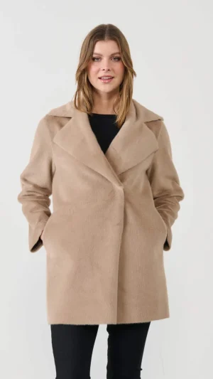 Knitwear|Jackets>Holmes u0026 Fallon Lightweight Faux Fur Coat