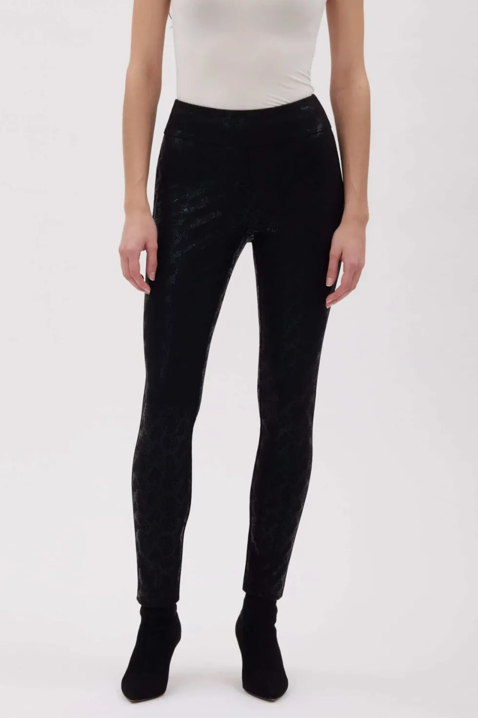 luxury-ponte-28-inch-straight-hgIEibcl-0.webp Up! Pants>Up! Pants Luxury Ponte 28 Inch Straight Leg Pant - Shiny Snake 67357 Au10