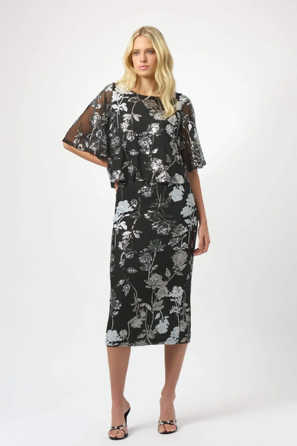 midnight-garden-sequin-embroid-oTryStYD-5.webp Tops|Tops>Joseph Ribkoff Midnight Garden Sequin Embroidered Floral Print Boxy Top 254181