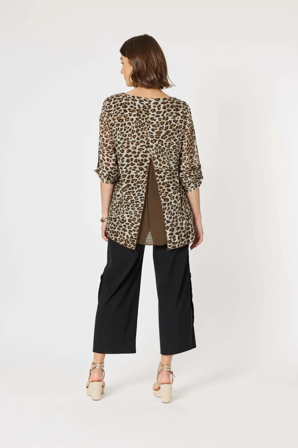 safari-top-nfKZuiZH-1.webp Tops|Tops>Clarity Safari Top