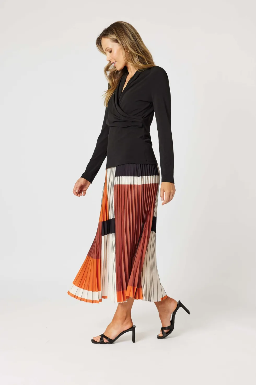 vienna-pleat-skirt-spice-siz-mLkirFjN-1.webp Skirts|Hammock & Vine>Hammock u0026 Vine Vienna Pleat Skirt - Spice Size XS